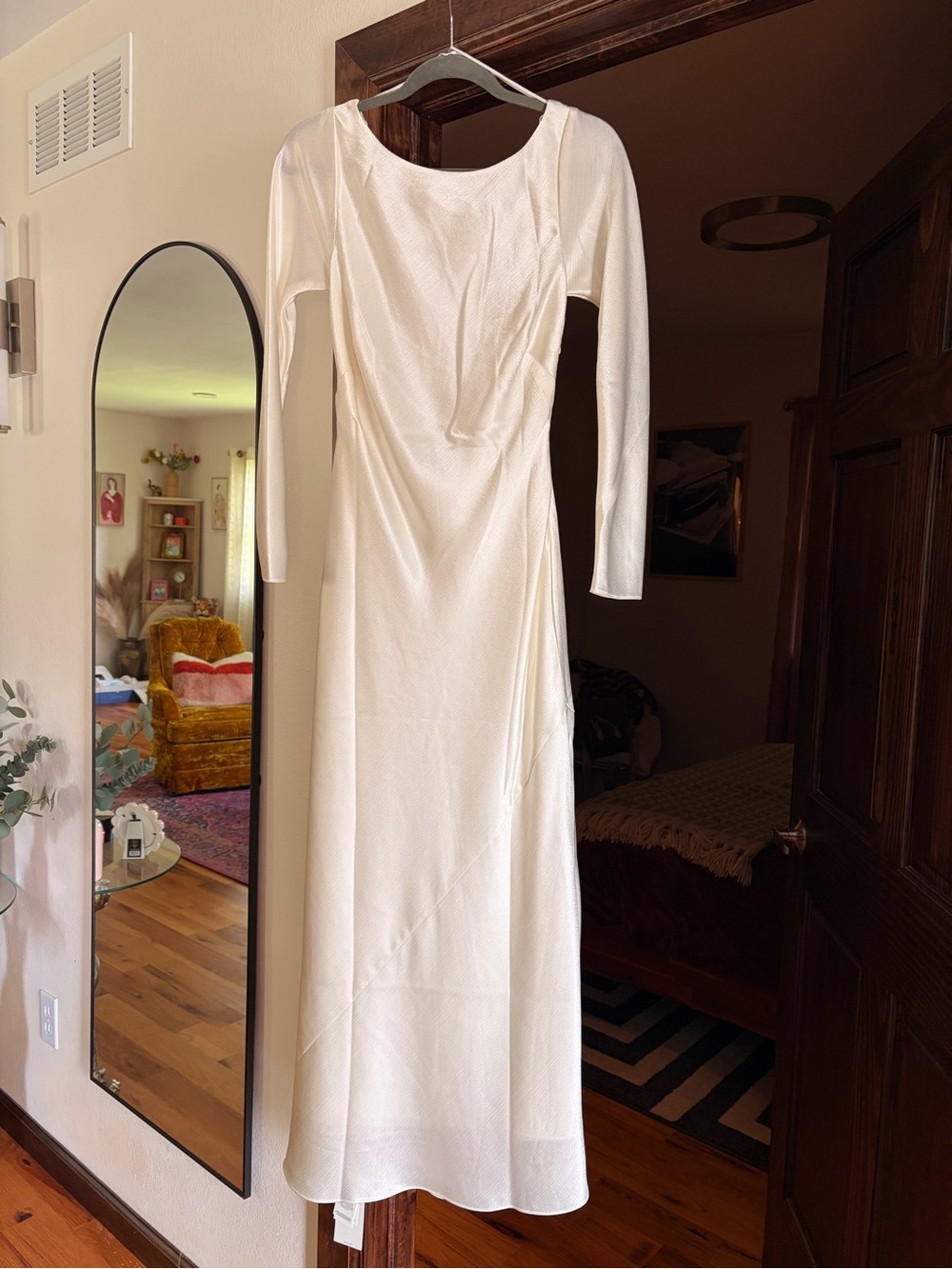 Elegant Long-Sleeve White Maxi Dress